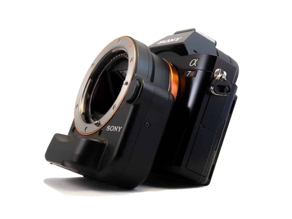 Sony LA-EA4 Lens Adapter: A-Mount to E-Mount Compatibility Sony LA-EA4 Lens Adapter: A-Mount to E-Mount Compatibility